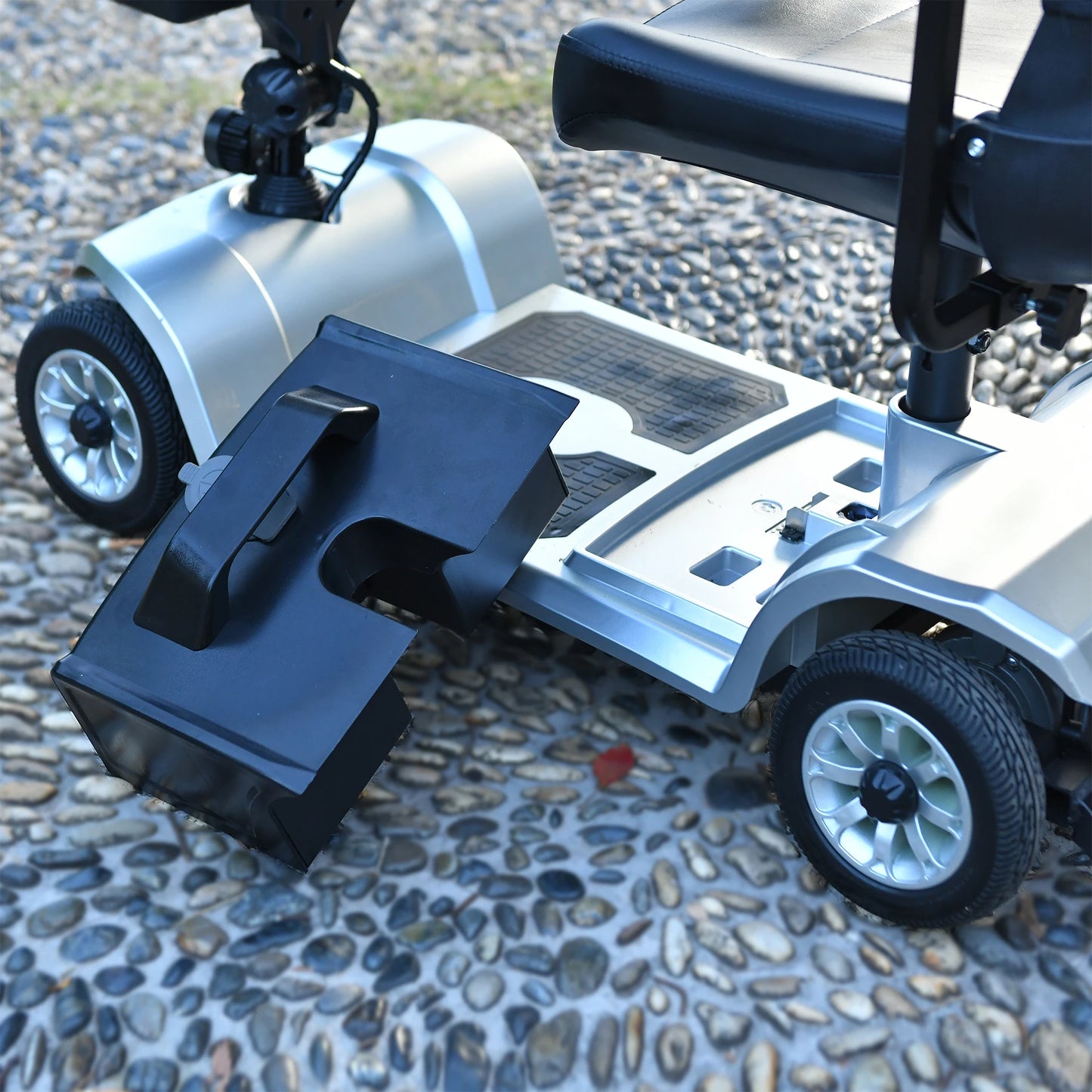 Folding Four Wheel Electric Mobility Scooter For Adults